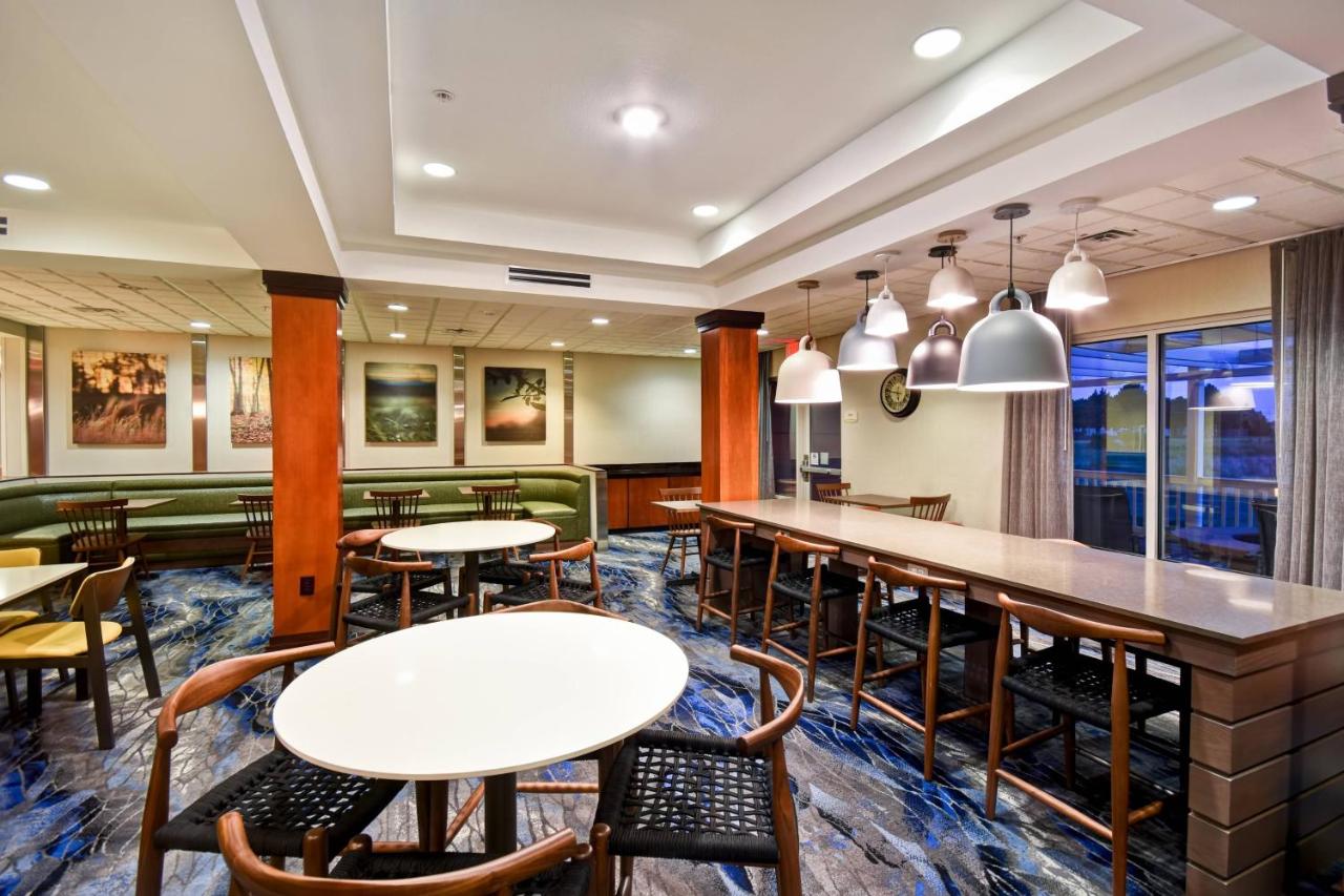 | Fairfield Inn and Suites by Marriott North Platte