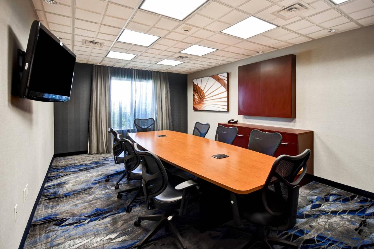 | Fairfield Inn and Suites by Marriott North Platte