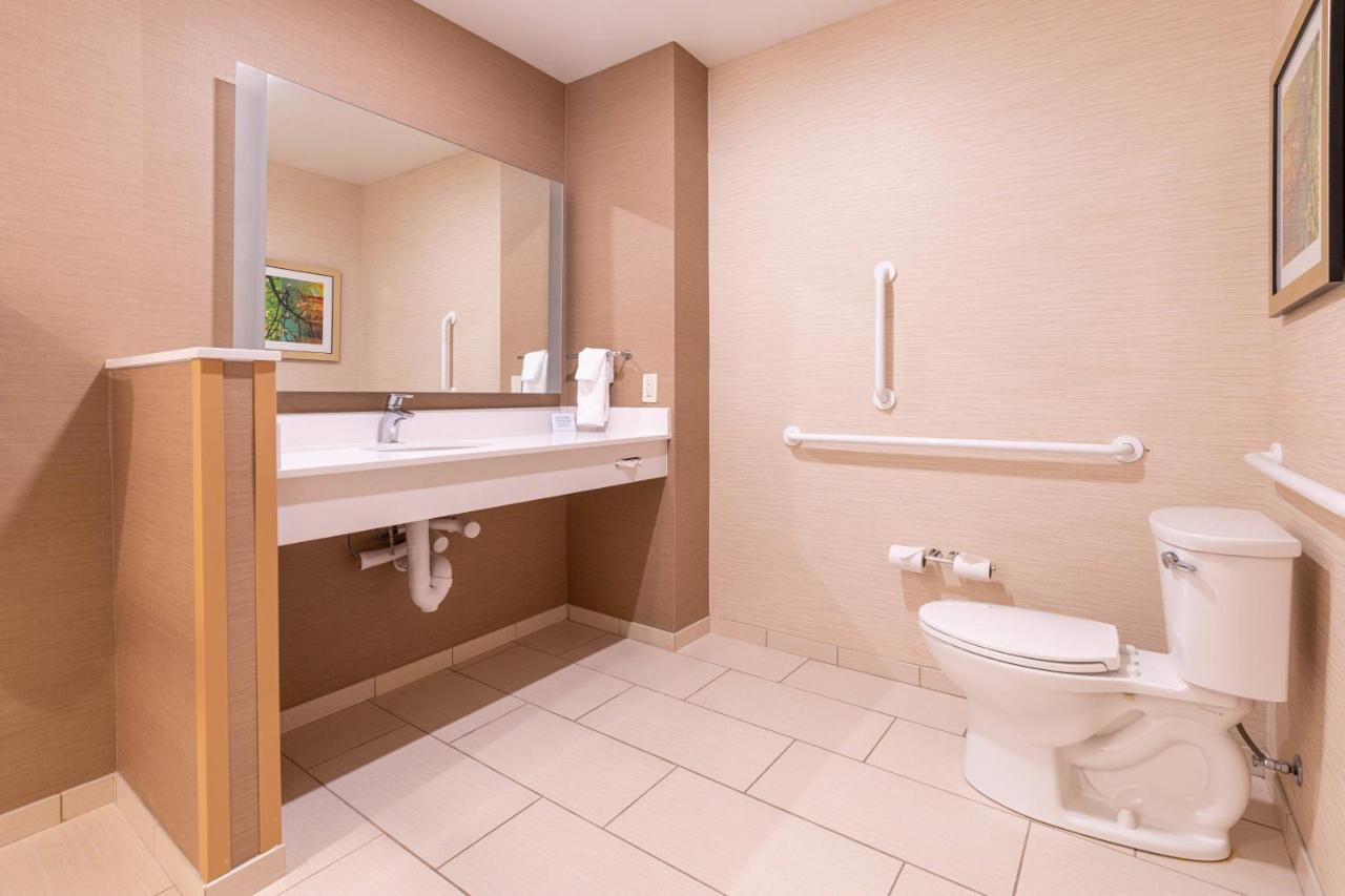 | Fairfield Inn & Suites by Marriott Somerset