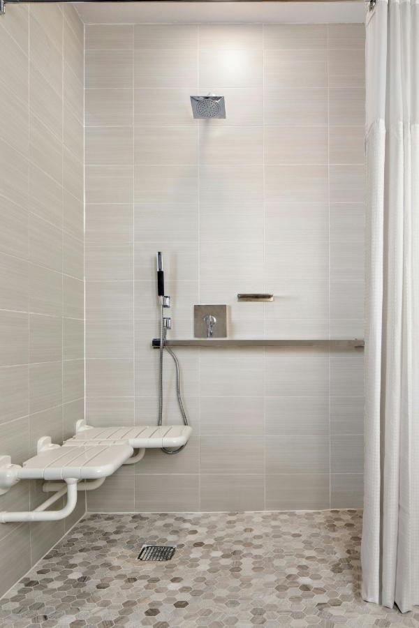Double Room with Two Double Beds at Dallas/Plano Marriott at Legacy Town Center