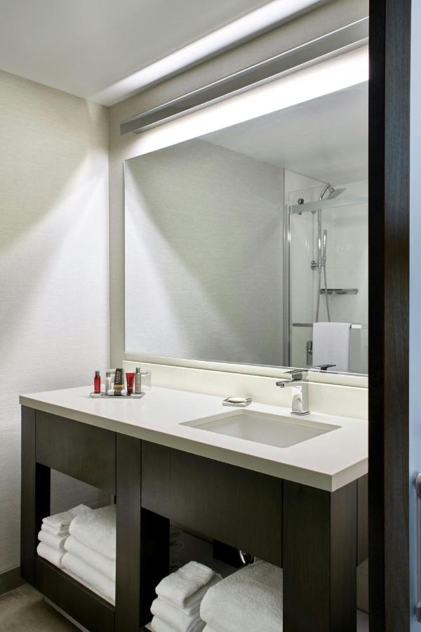 Double Room at Marriott Cincinnati Airport