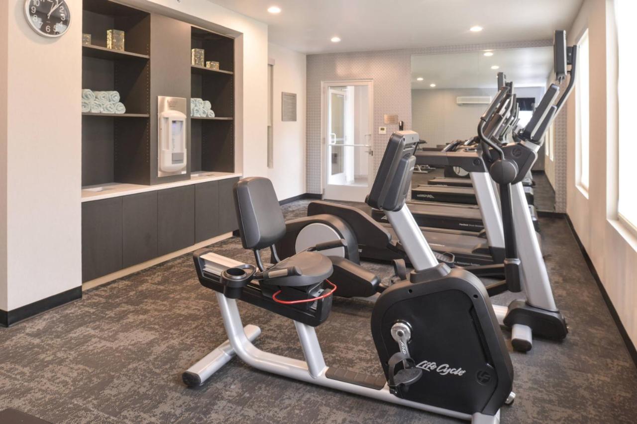 | Fairfield Inn by Marriott Pittsburgh New Stanton