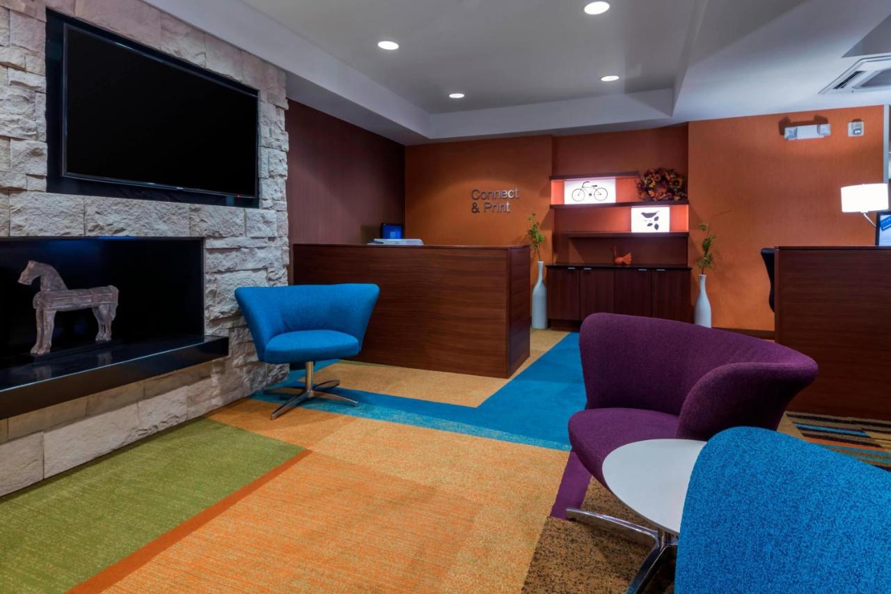 | Fairfield Inn Kansas City Downtown/Union Hill