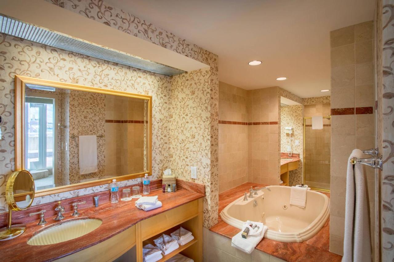| Cincinnati Marriott at RiverCenter
