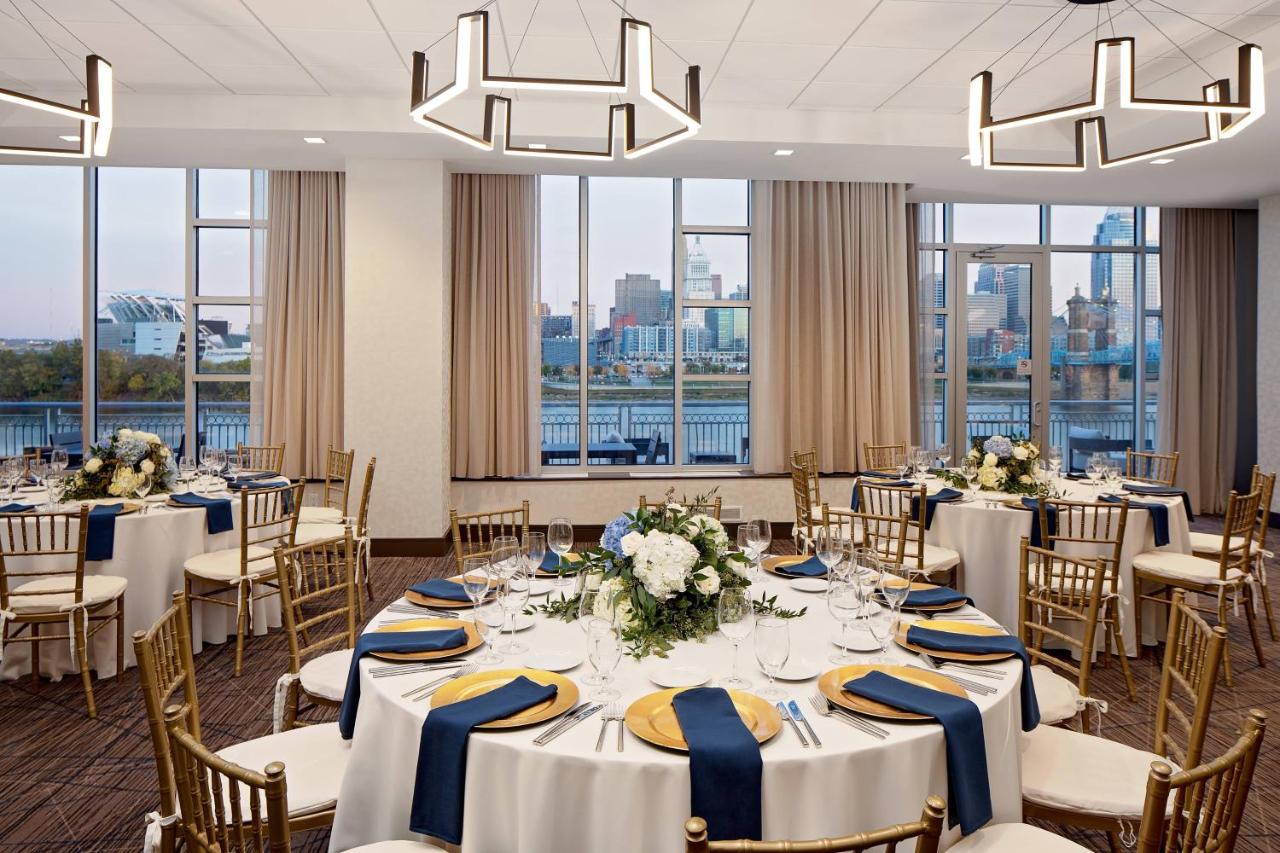 | Cincinnati Marriott at RiverCenter