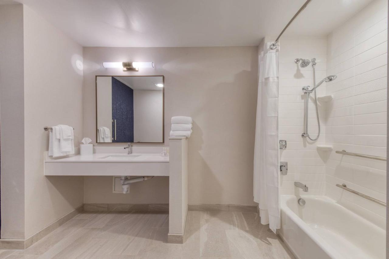 Fairfield Inn & Suites by Marriott Charlotte Belmont