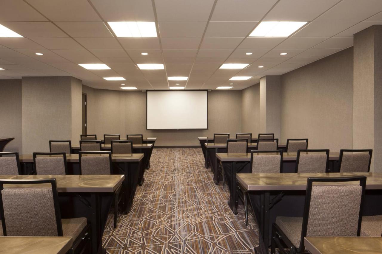 | Dallas/Fort Worth Airport Marriott