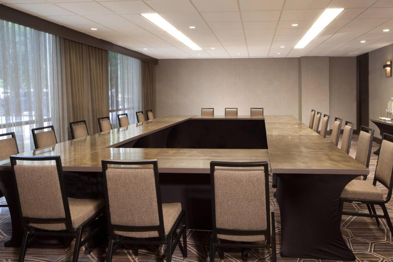 | Dallas/Fort Worth Airport Marriott