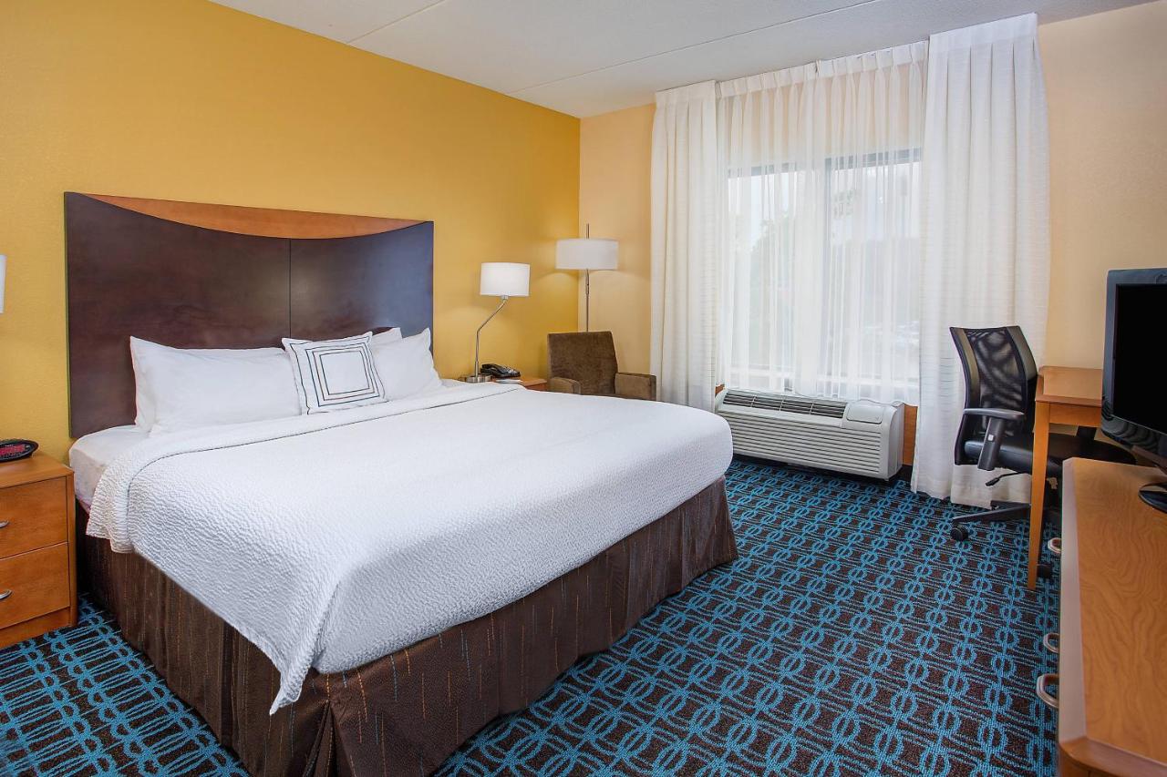  | Fairfield Inn & Suites Kodak