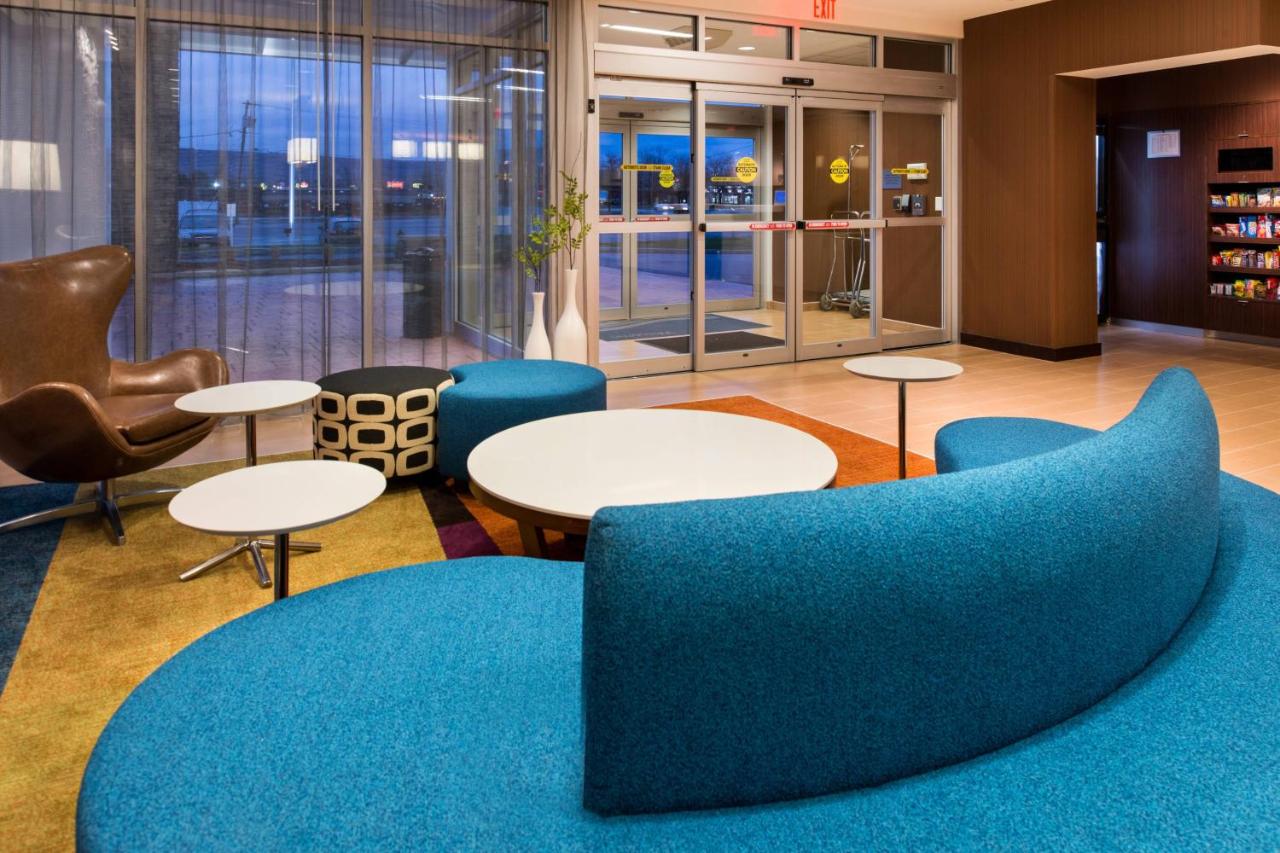 | Fairfield Inn & Suites Utica
