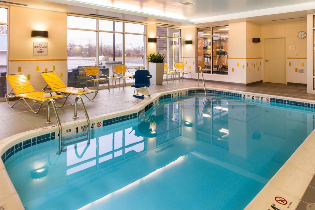 | Fairfield Inn & Suites Utica