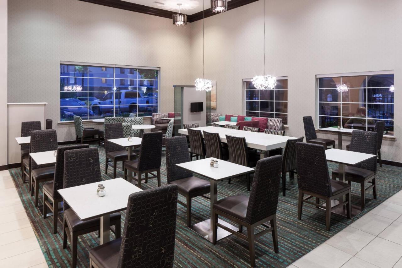 | Residence Inn Beaumont