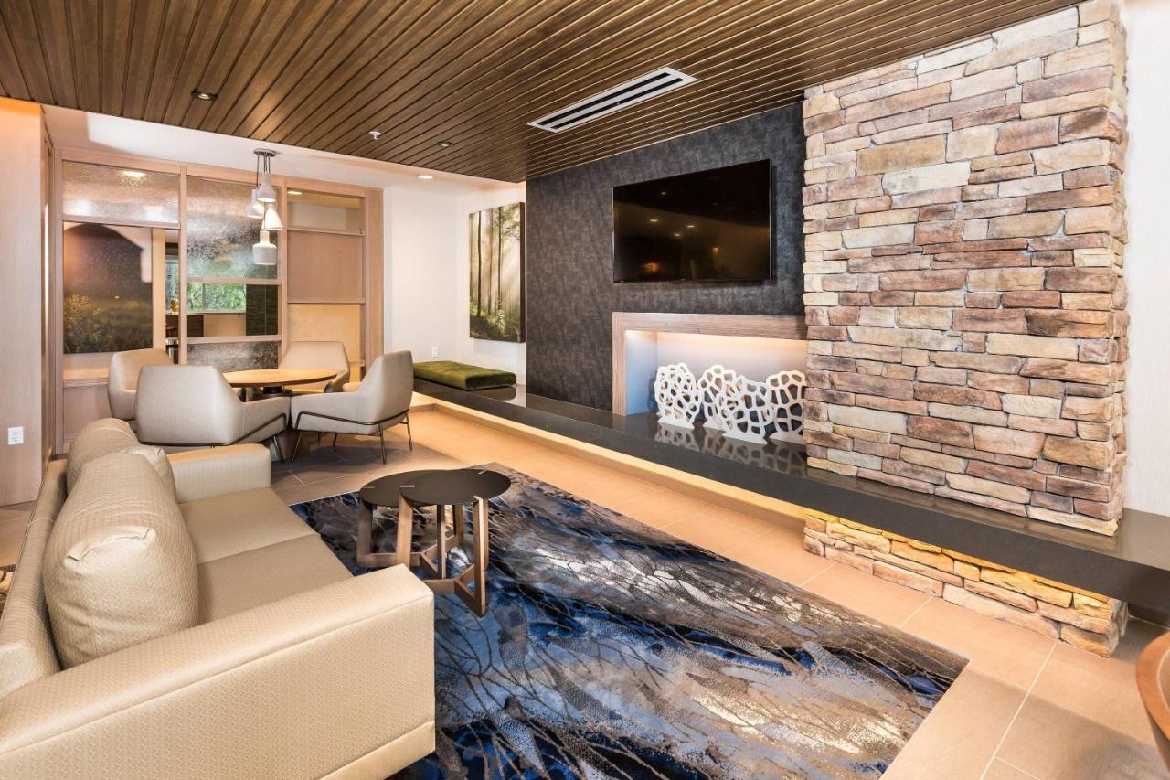 | Fairfield Inn & Suites by Marriott Crestview