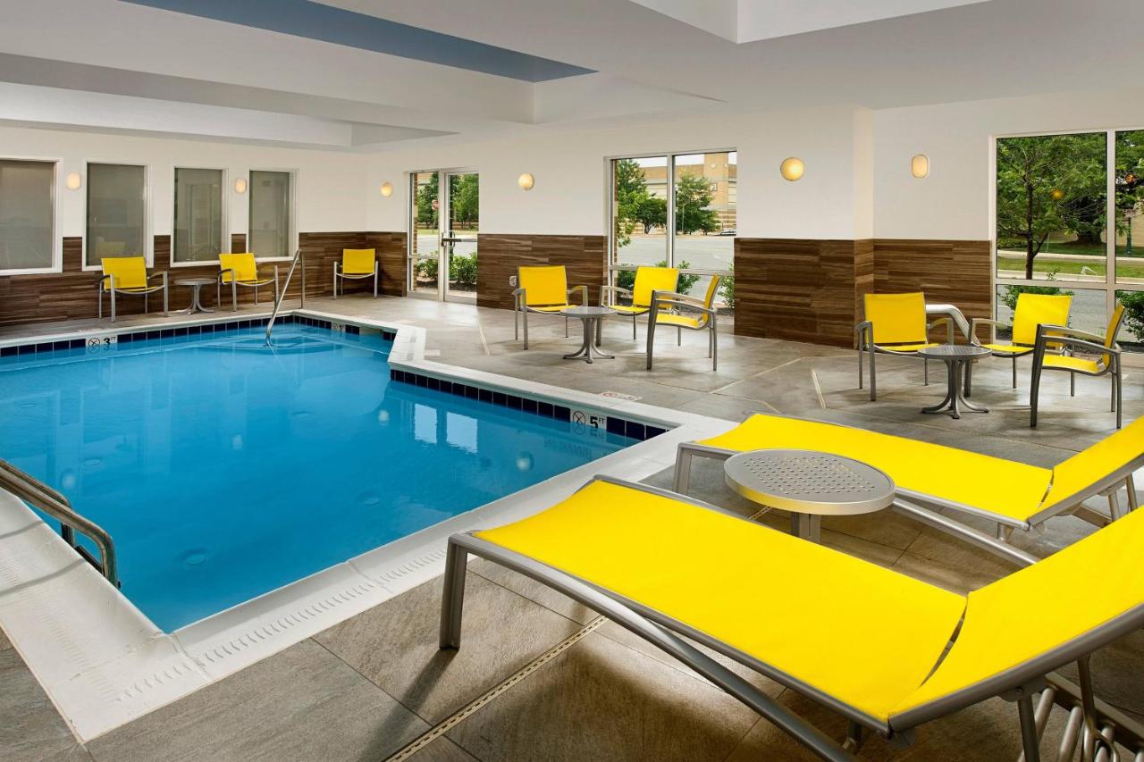 | Fairfield Inn & Suites Germantown Gaithersburg