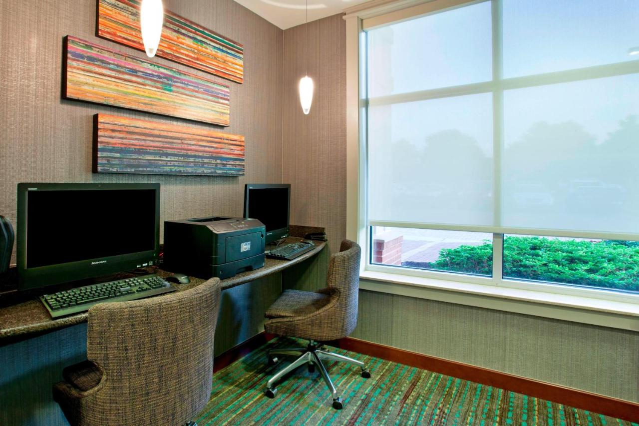| Residence Inn Baltimore Hunt Valley