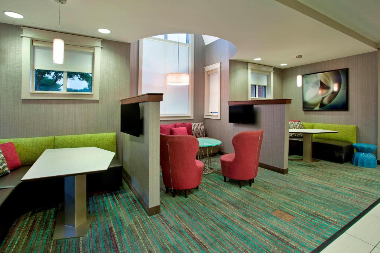 | Residence Inn Baltimore Hunt Valley