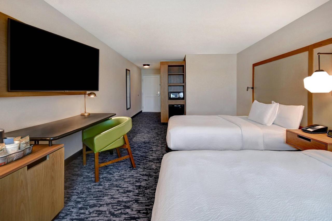 | Fairfield Inn & Suites Las Vegas Airport South