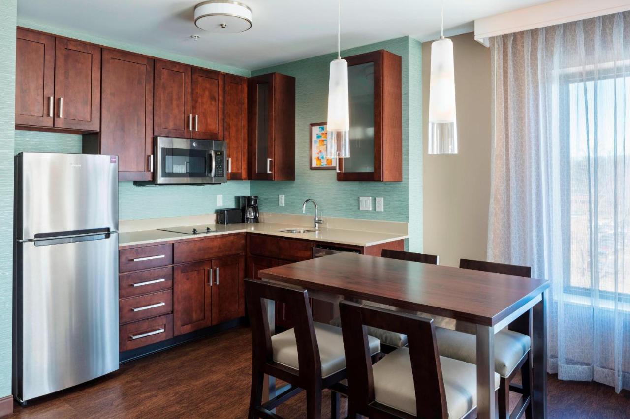 | Residence Inn by Marriott Boston Burlington