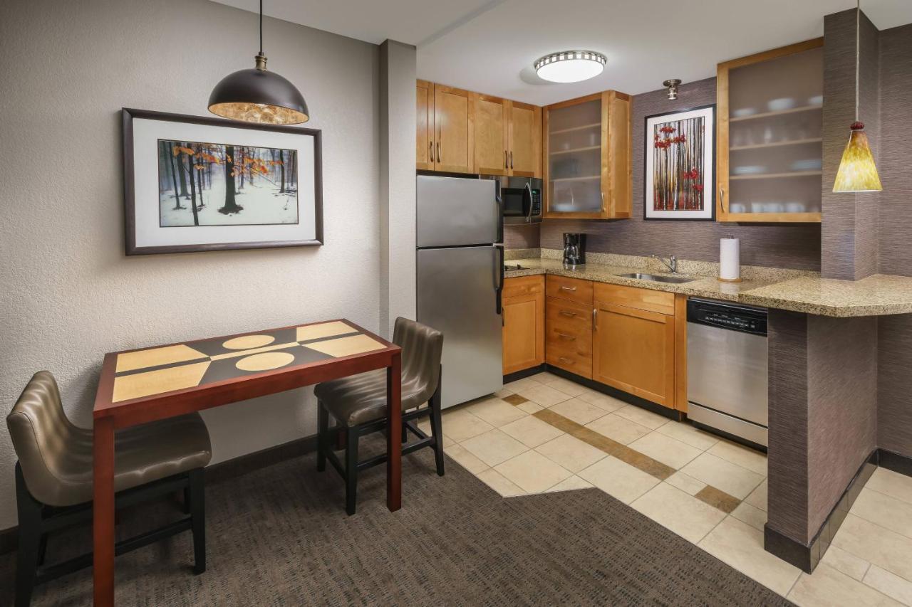 | Residence Inn Burlington Colchester