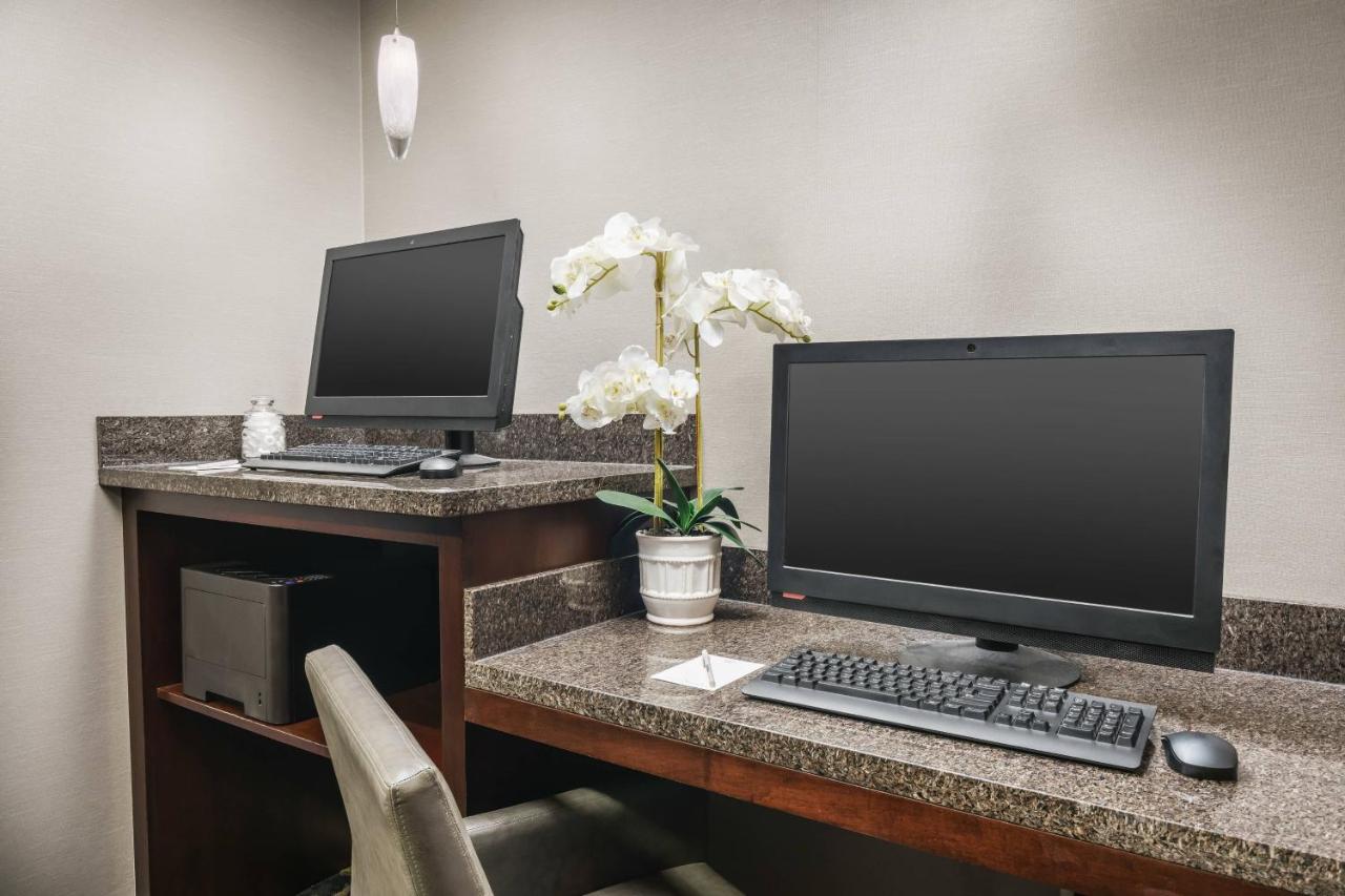 | Residence Inn Burlington Colchester
