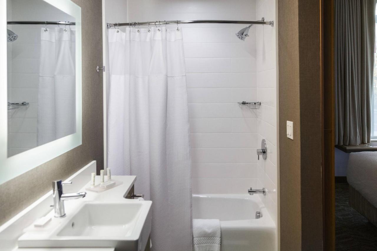 Queen Studio at Springhill Suites Somerset Franklin Township