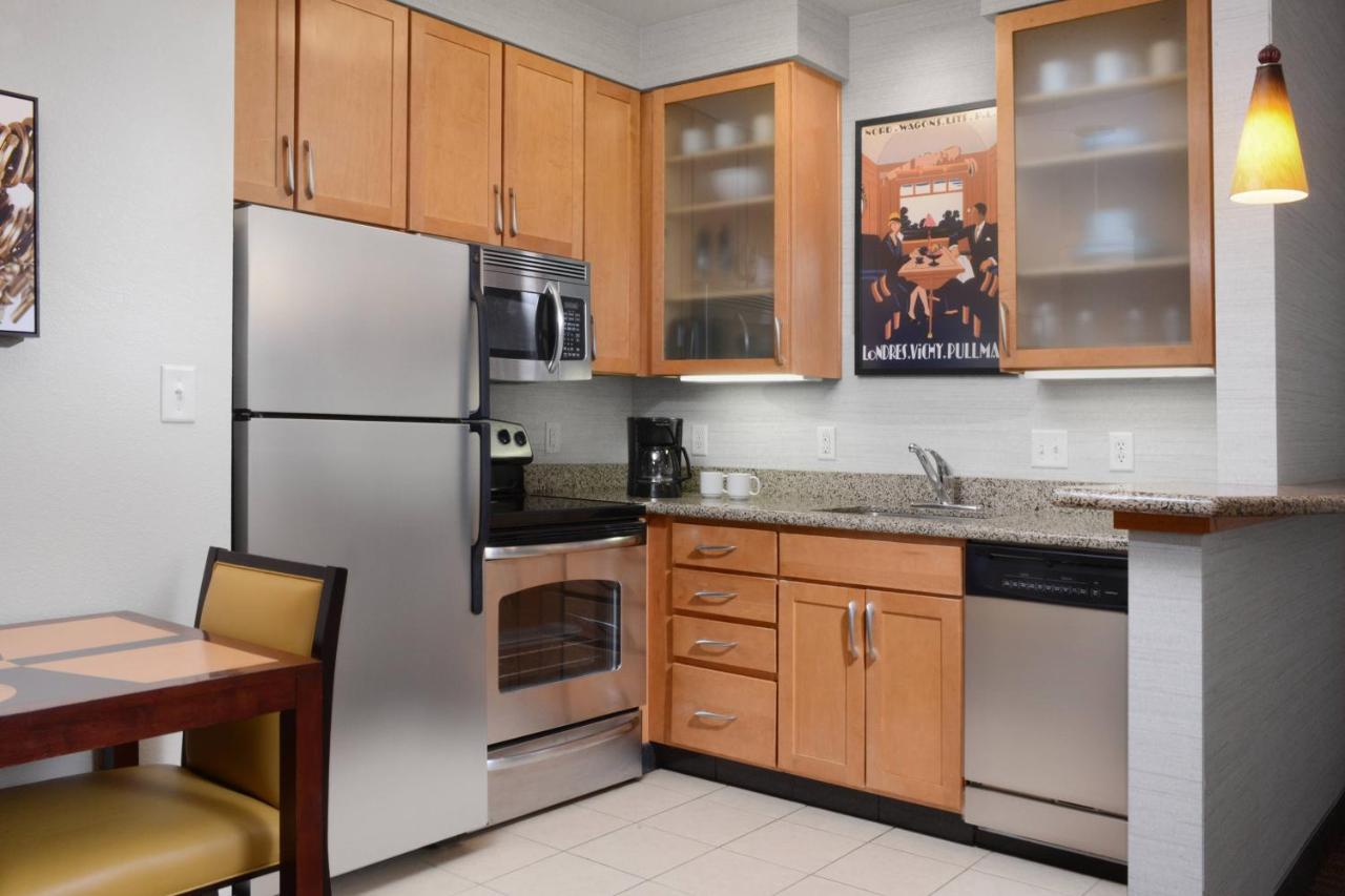 | Residence Inn by Marriott Dallas Plano/The Colony