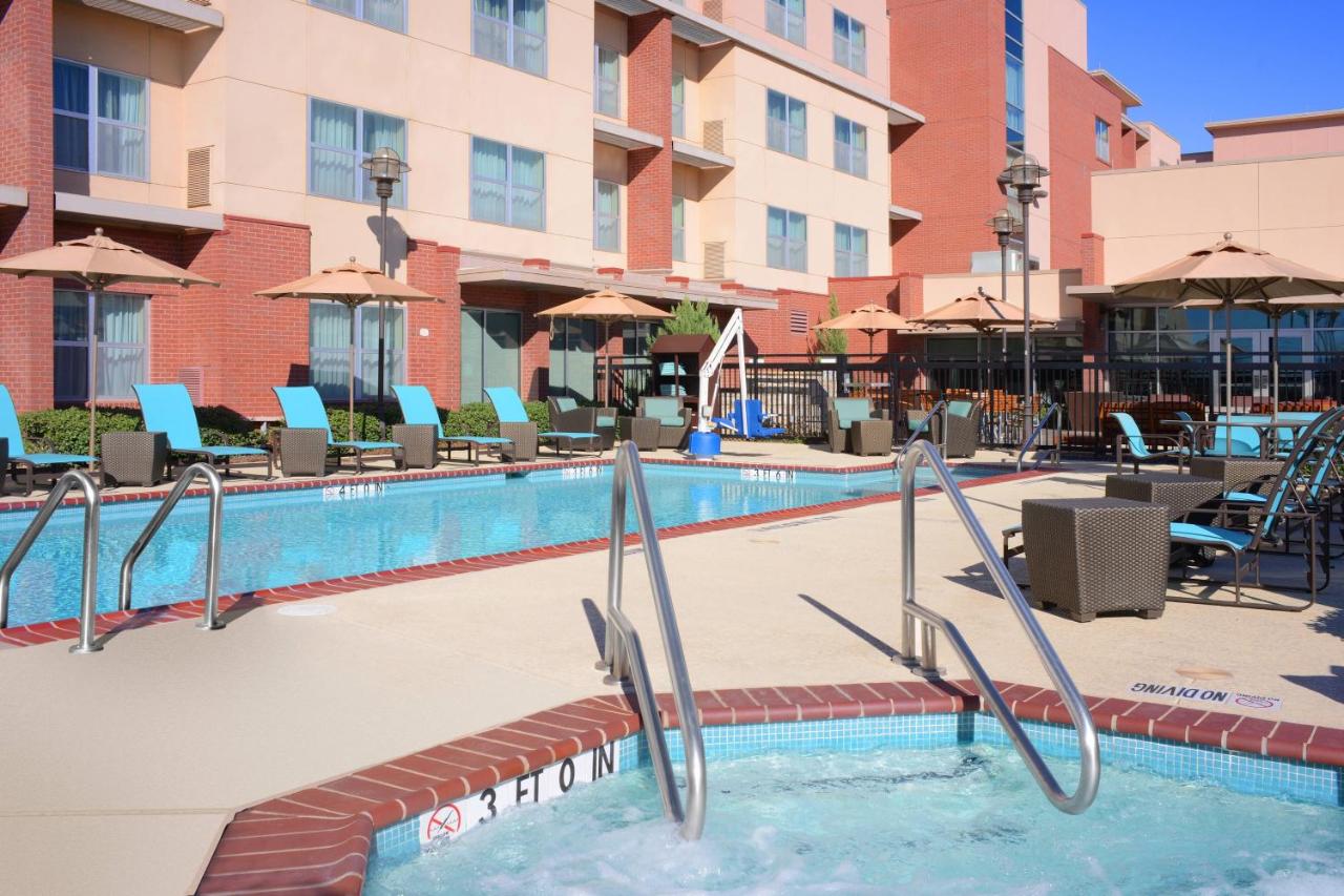 | Residence Inn by Marriott Dallas Plano/The Colony