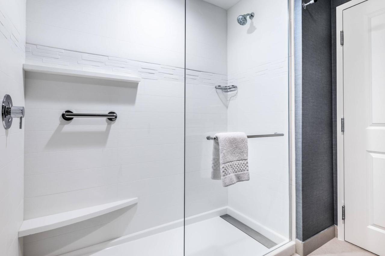 | Residence Inn by Marriott Dallas Plano/Richardson at Coit Rd.