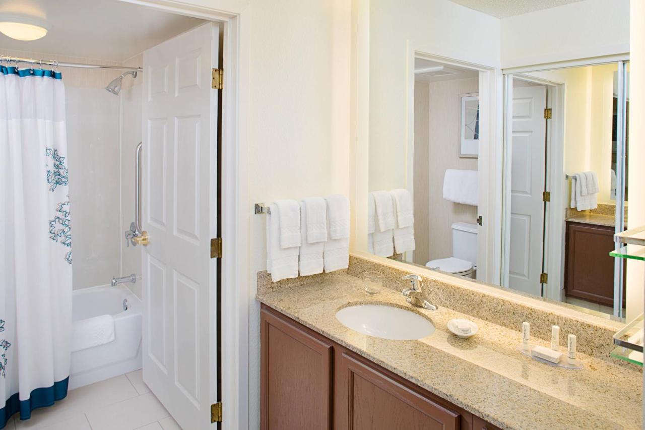 | Residence Inn by Marriott Livonia