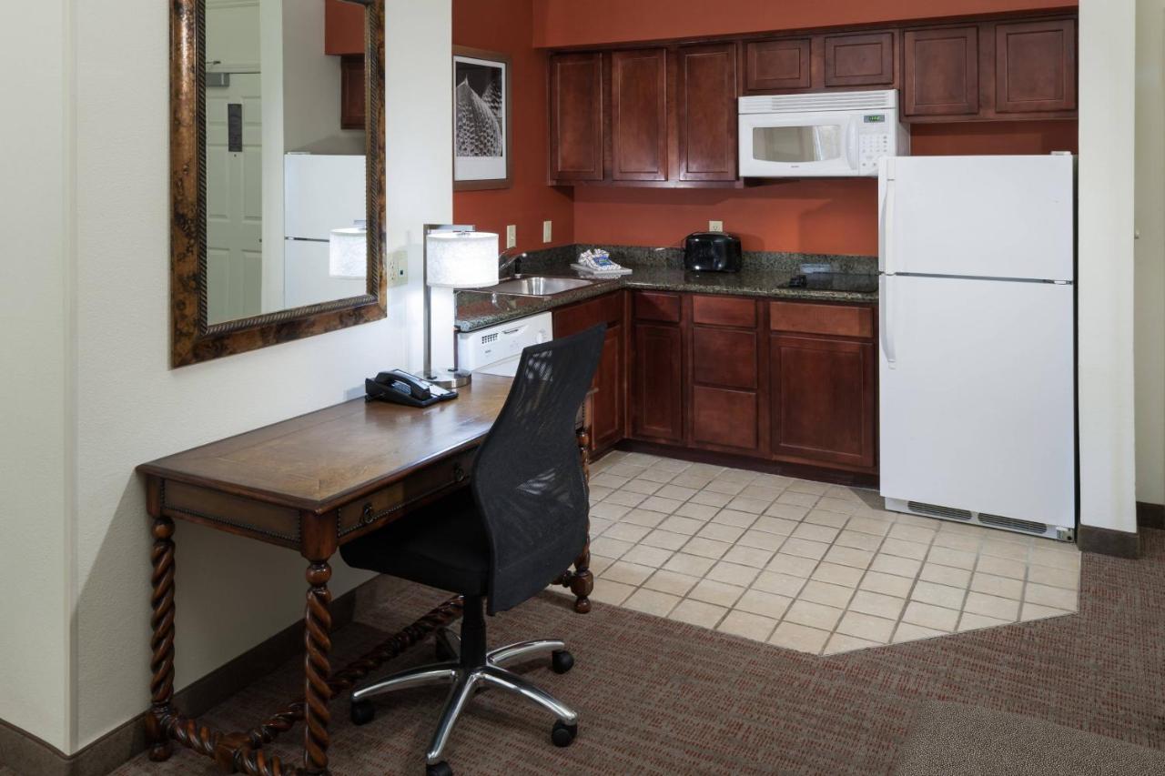 | Residence Inn by Marriott Fort Worth Cultural District