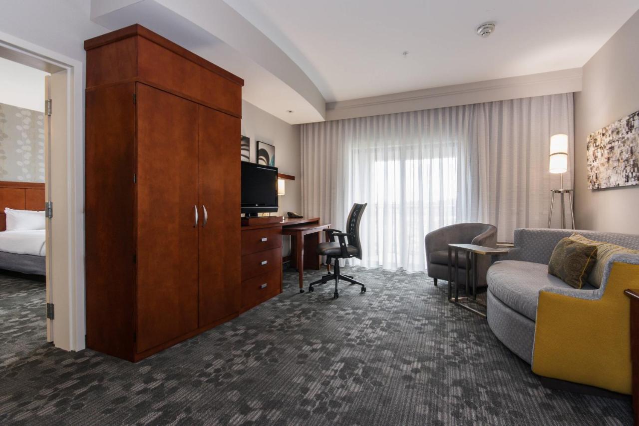  | Courtyard Charlotte Concord