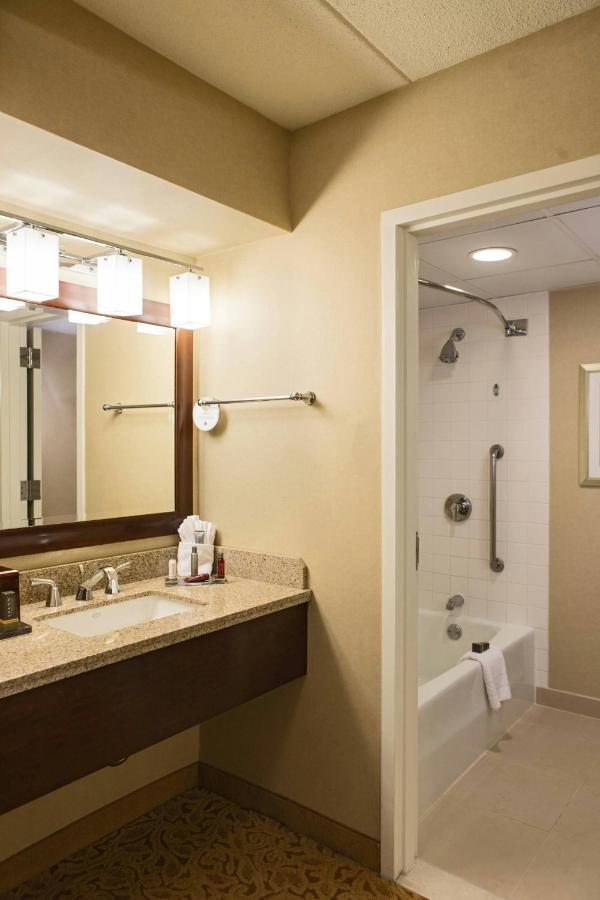 Concierge King or Double Corner Room at Washington Dulles Airport Marriott