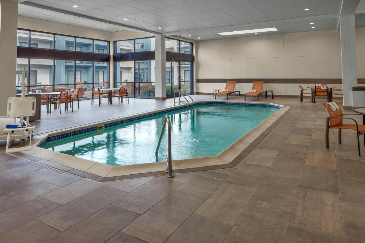 | Courtyard by Marriott Columbus Dublin