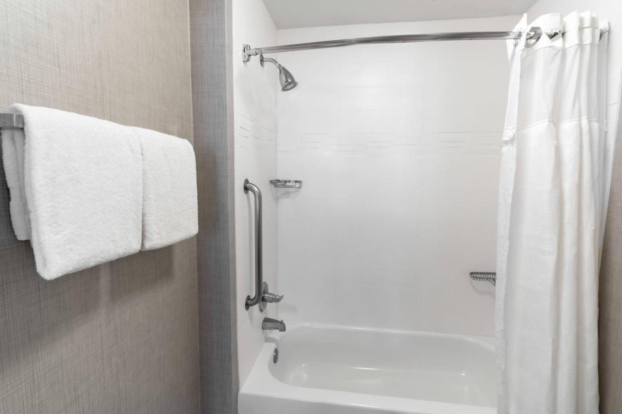 | Residence Inn by Marriott Sacramento Rancho Cordova