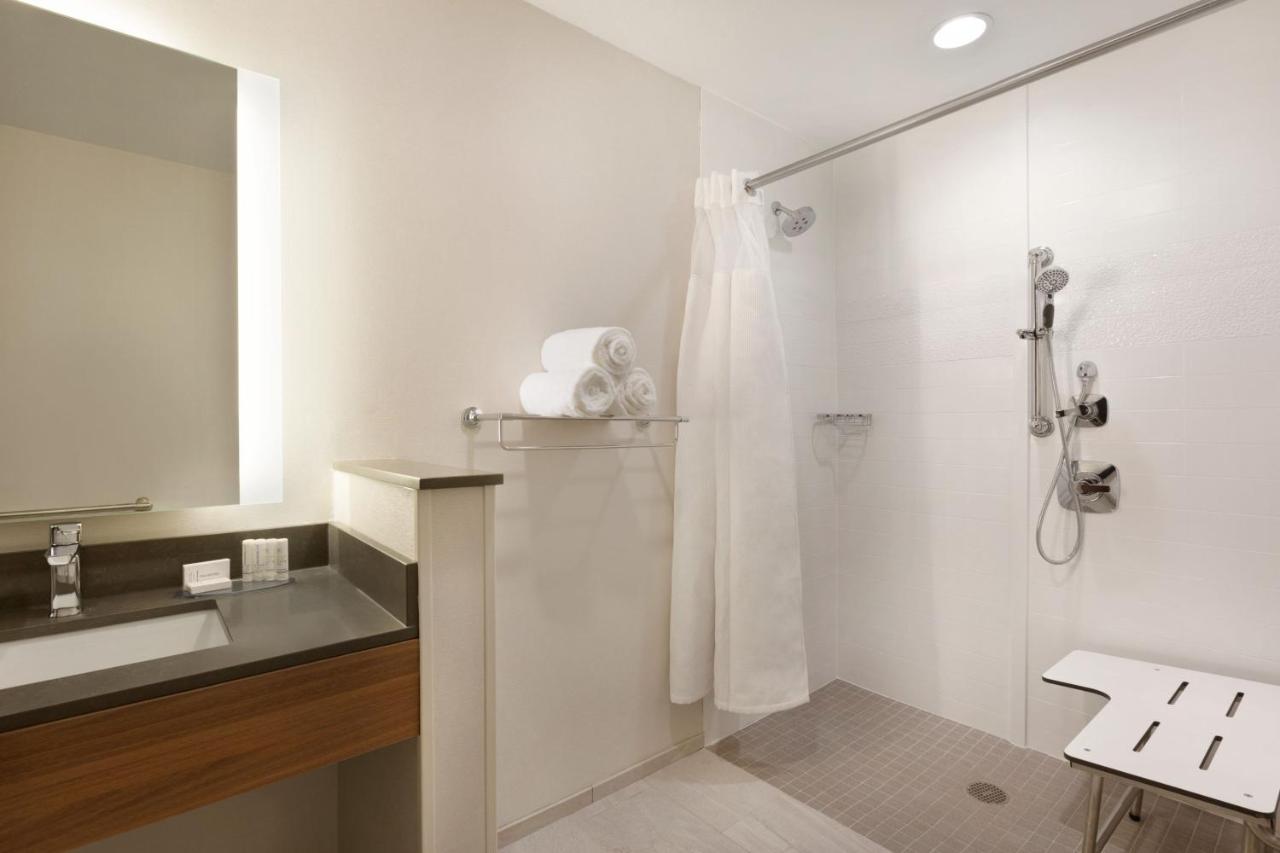  | Fairfield Inn & Suites by Marriott Boulder Longmont