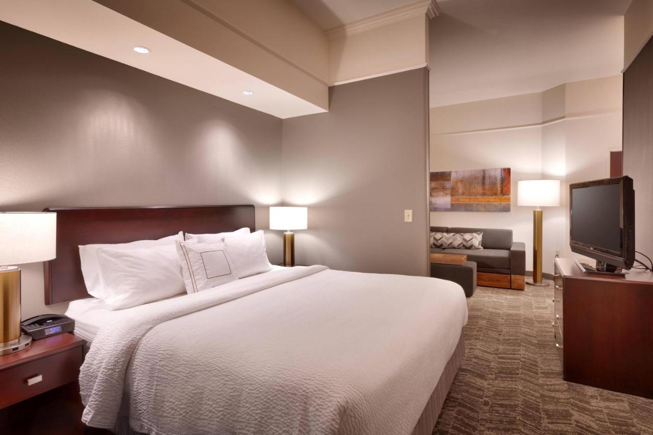 | Springhill Suites by Marriott Thatcher