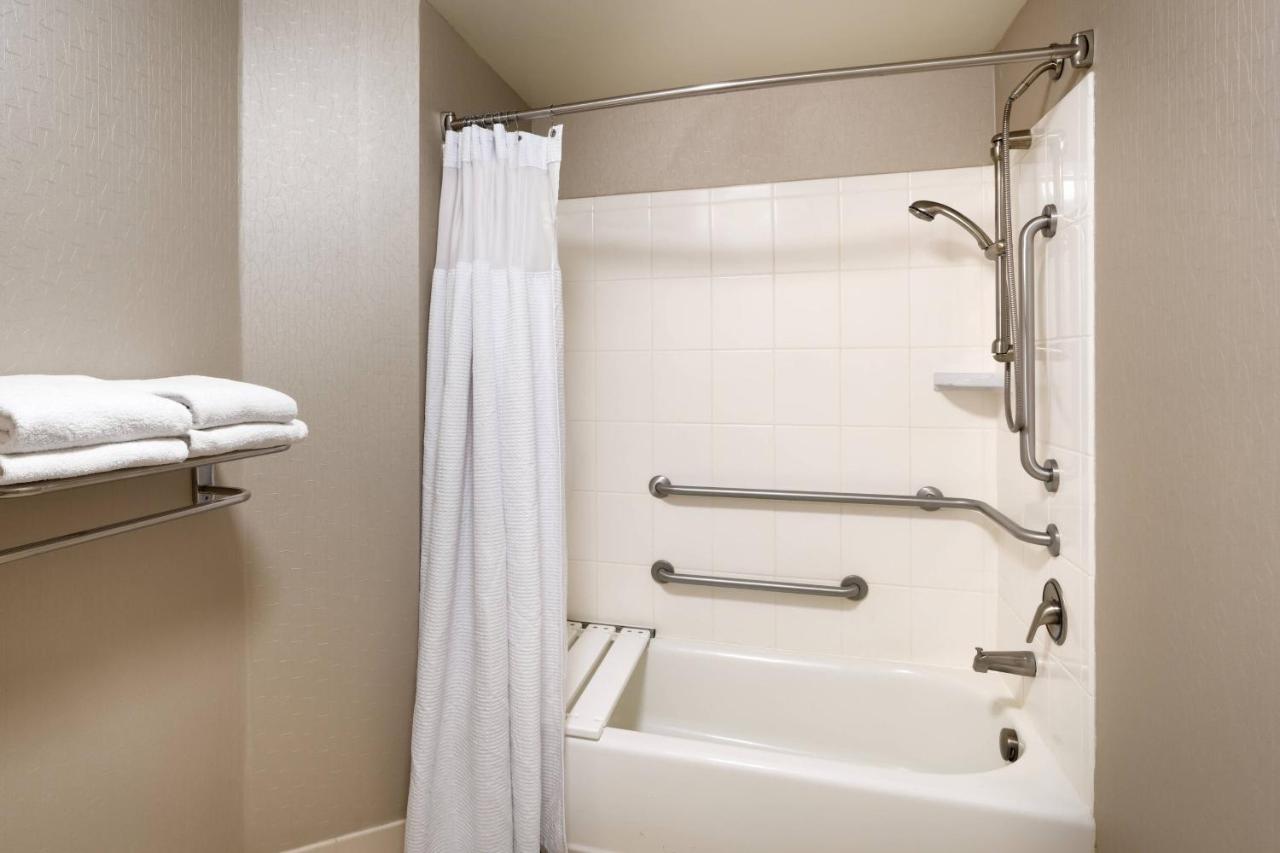| Springhill Suites by Marriott Thatcher
