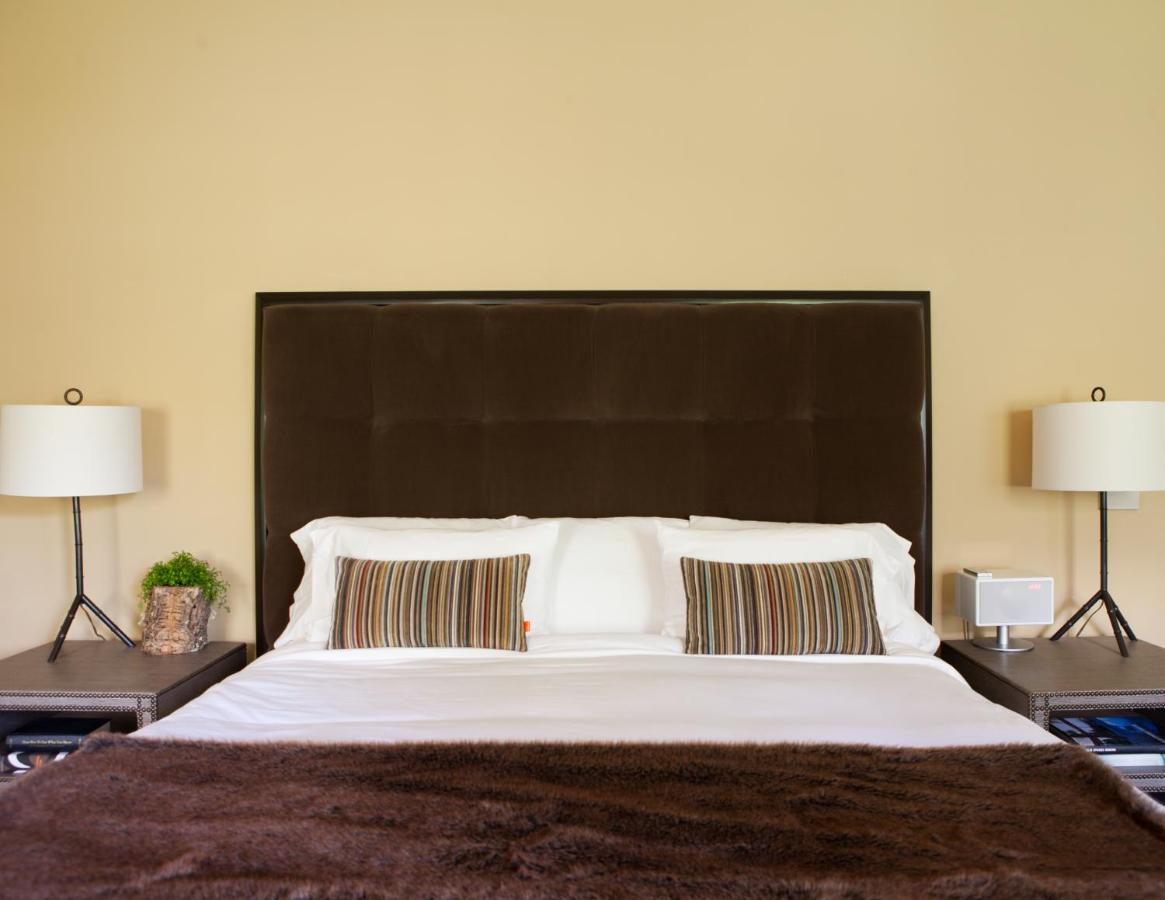 (ADA) Premium King Room at Wydown Hotel