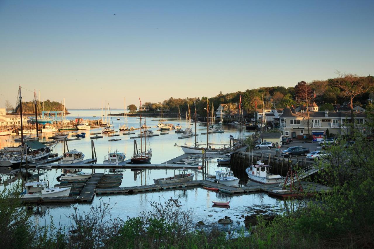 16 Bay View