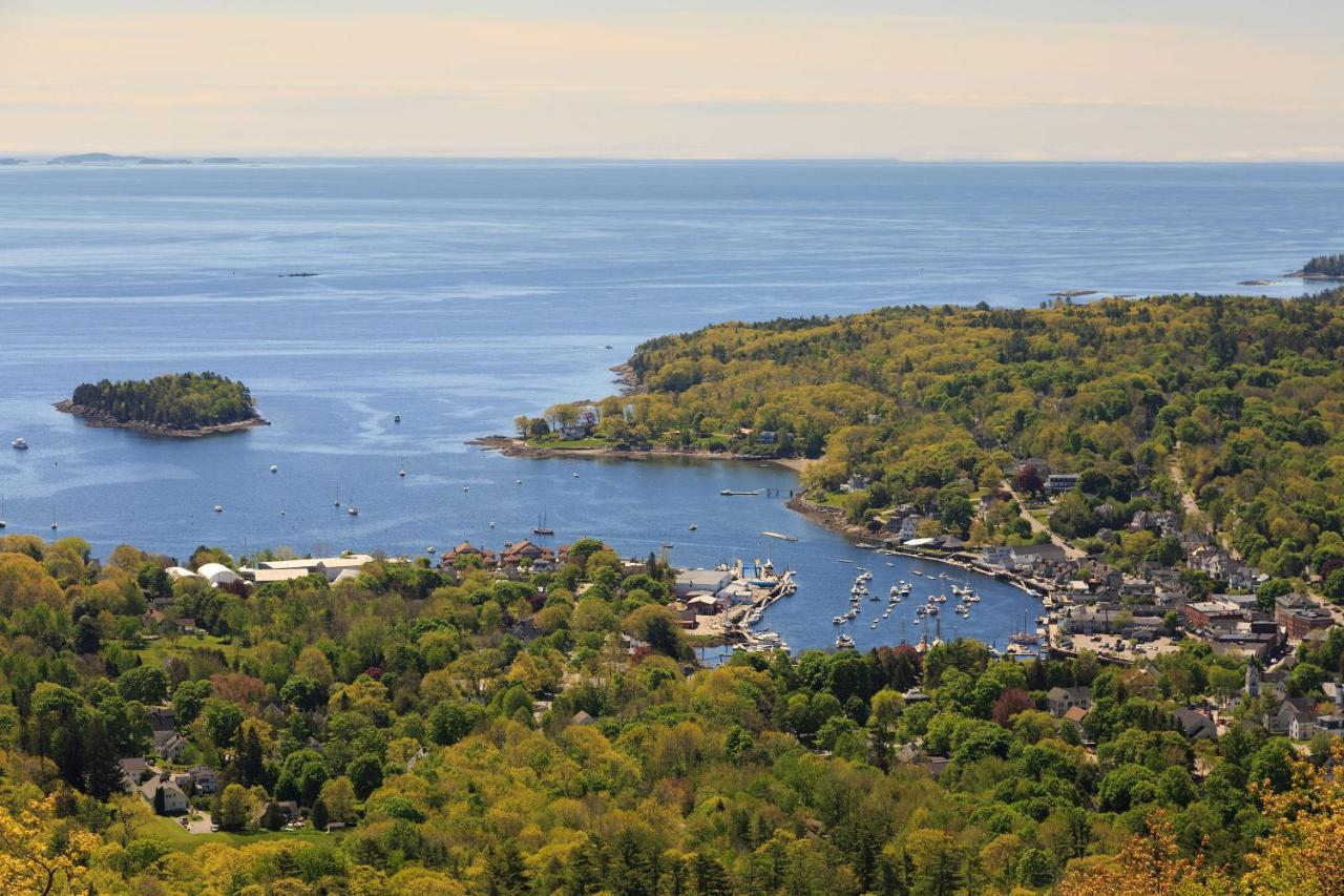 16 Bay View