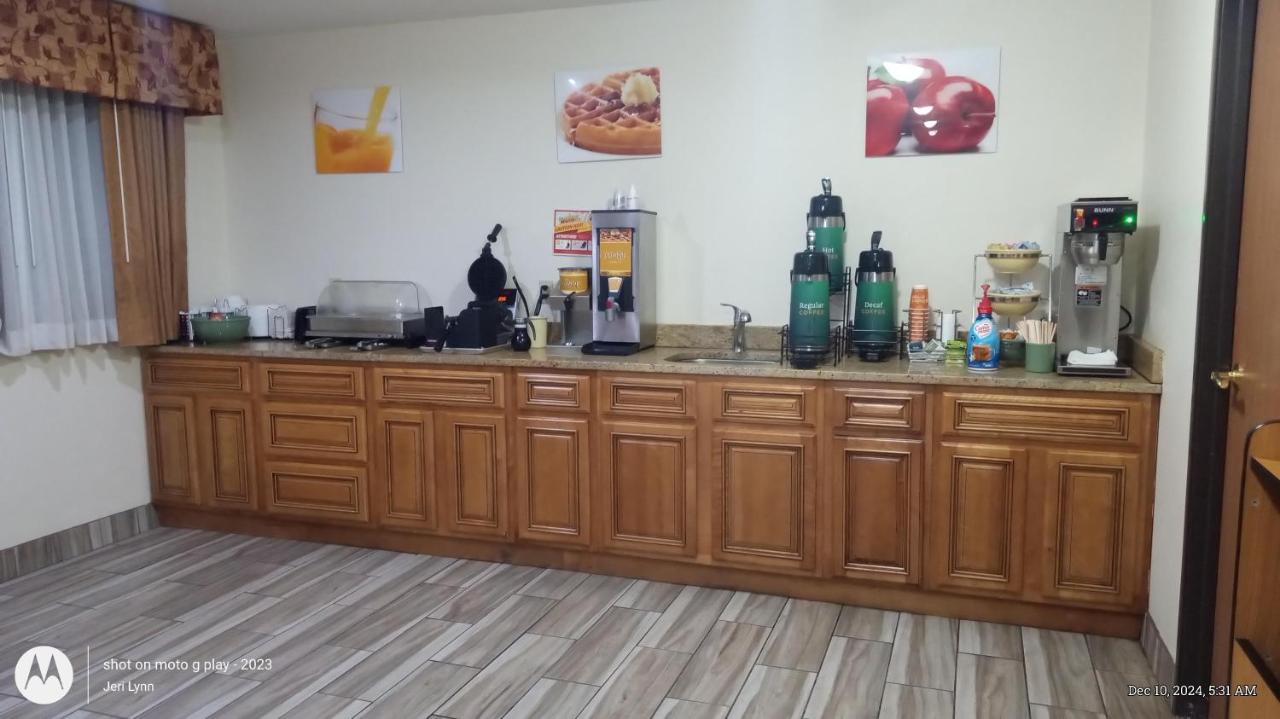 | Quality Inn Durand