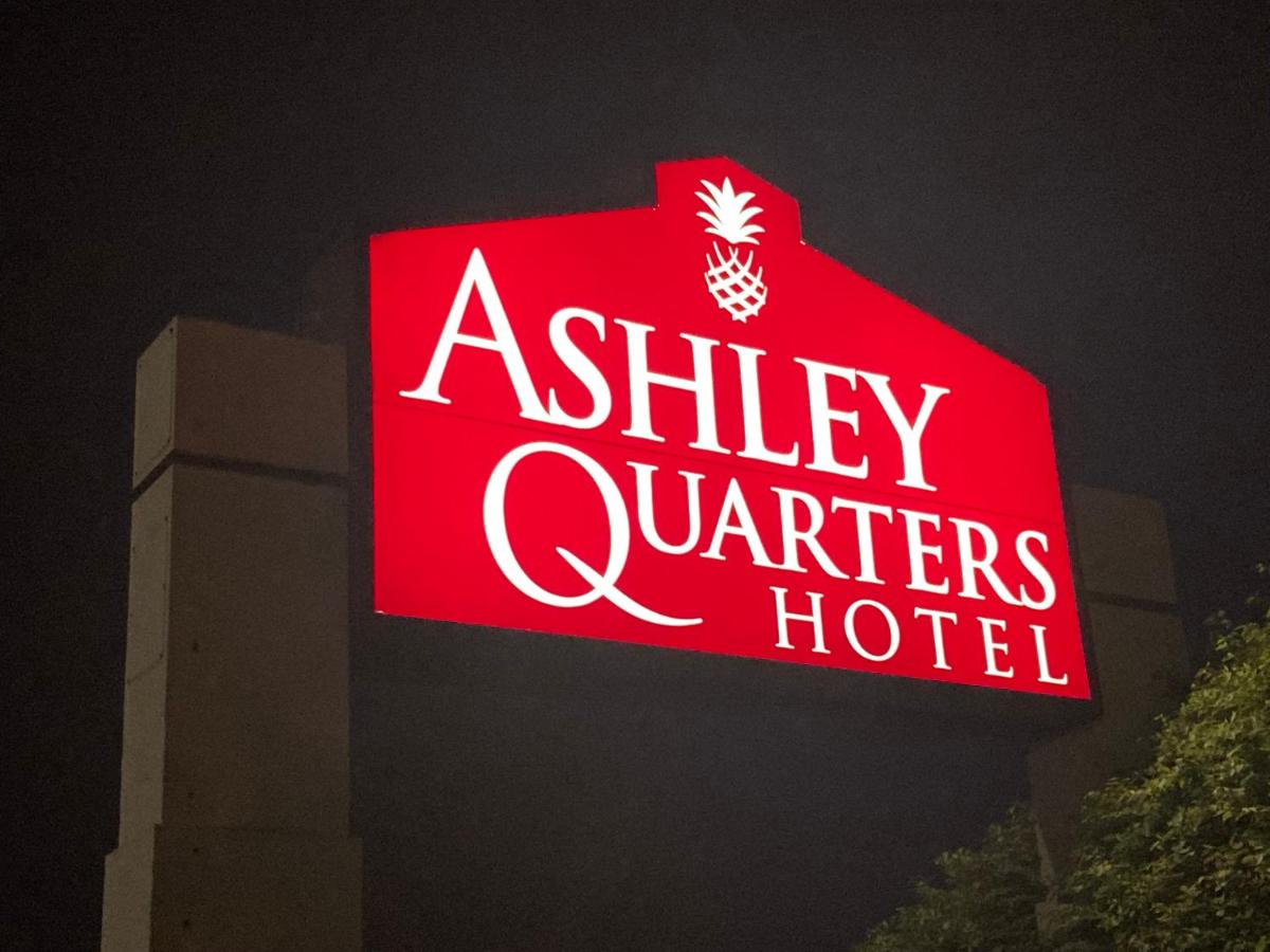 | Ashley Quarters Hotel