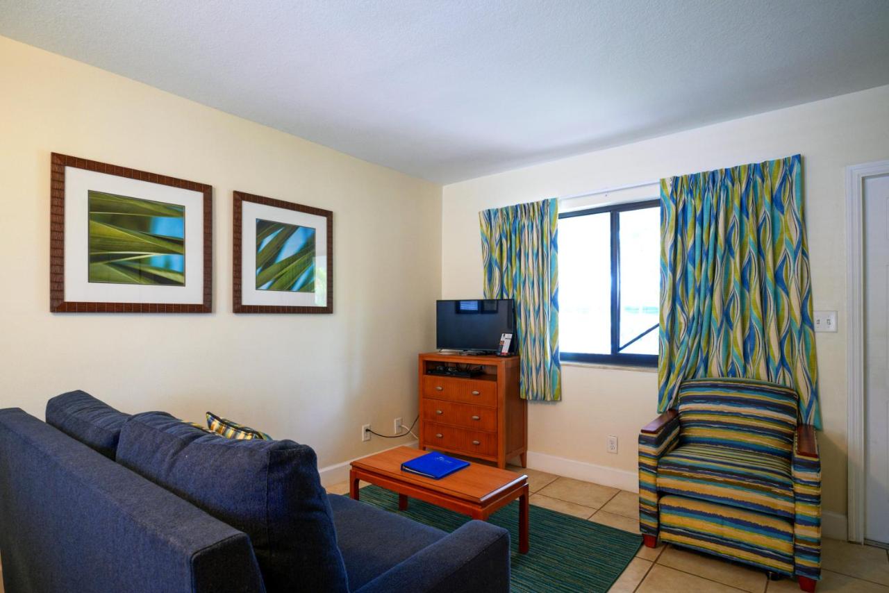 One-Bedroom Suite at La Costa Beach Club