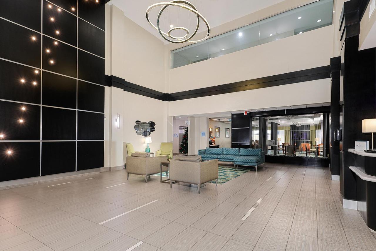 | Holiday Inn Express Hotel & Suites Houston NW-Brookhollow, an IHG Hotel
