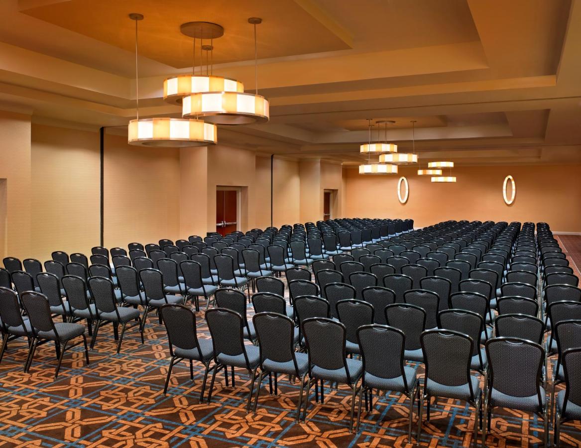  | Sheraton Agoura Hills Hotel