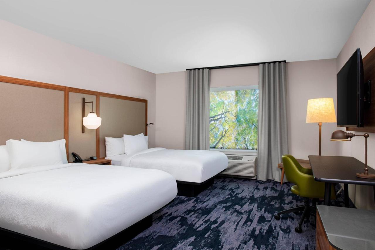 | Fairfield by Marriott Inn & Suites Lebanon Near Expo Center