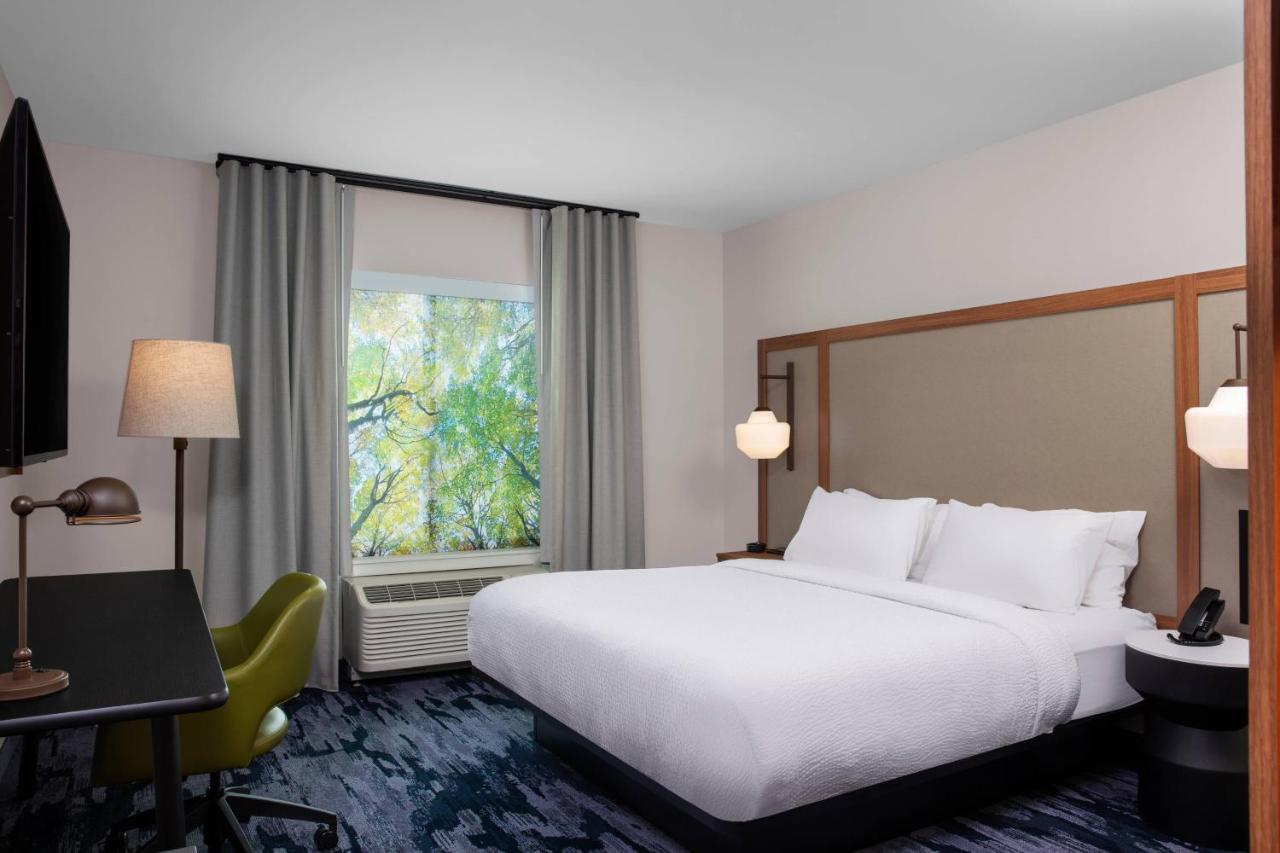 | Fairfield by Marriott Inn & Suites Lebanon Near Expo Center