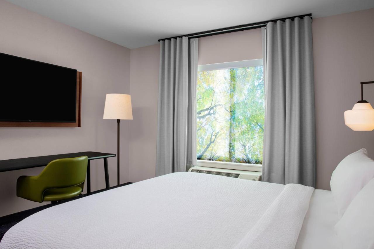 | Fairfield by Marriott Inn & Suites Lebanon Near Expo Center