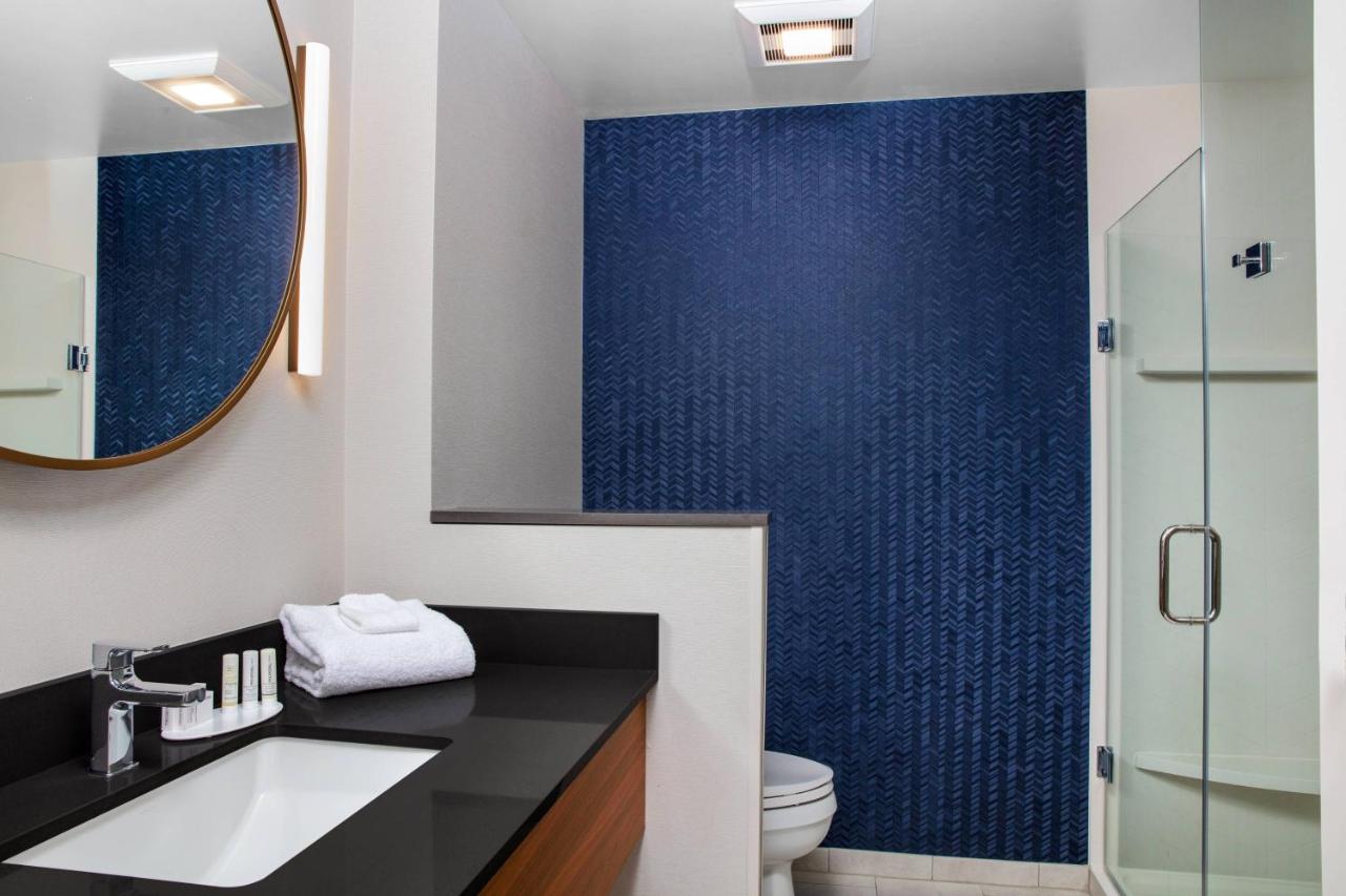 | Fairfield by Marriott Inn & Suites Lebanon Near Expo Center