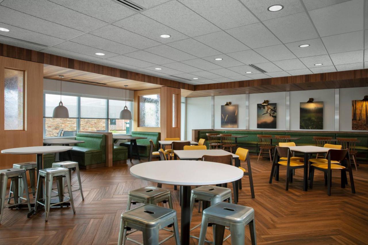 | Fairfield by Marriott Inn & Suites Lebanon Near Expo Center